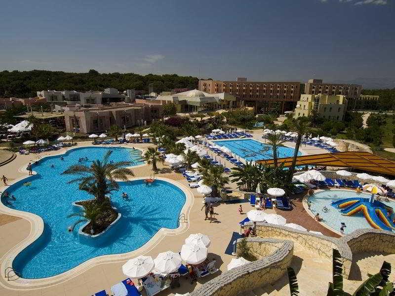 Blue Waters Club Hotel Side Exterior foto